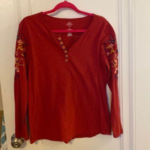 Long sleeve embroidered Top